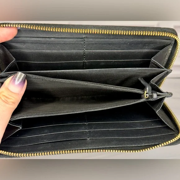 Gucci Sylvie Sherry Line Buckle Zip Around Wallet | Navy | Entrupy COA - Picture 8 of 9